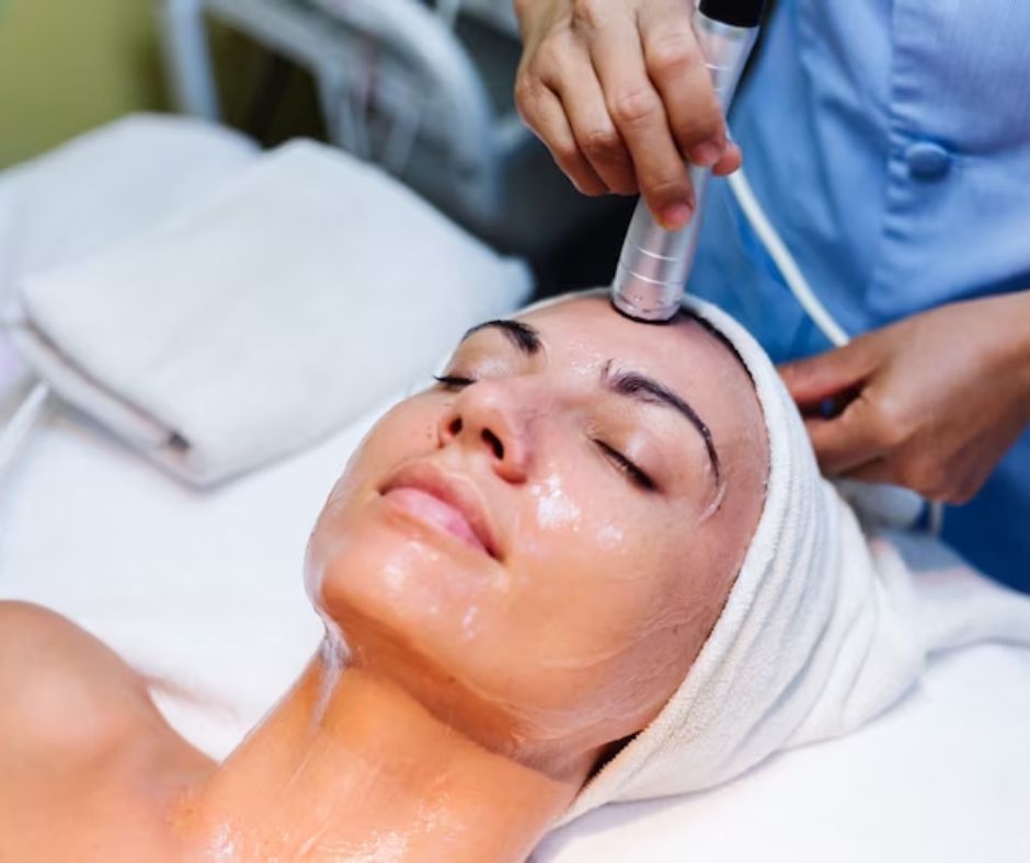 HydraFacial Houston: A Luxurious Treat for Your Skin